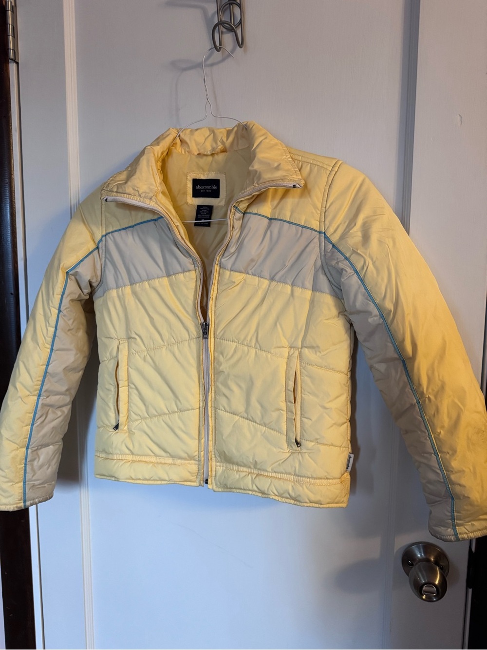 Abercrombie & Fitch Girls' Pale Yellow and Cream Quilted Puffer Jacket